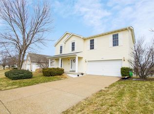 5205 Woosencraft Dr, Wentzville, MO 63385