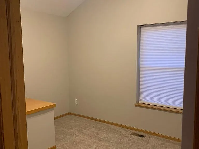 1267 SE Village View Ln — Photo 7