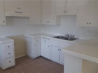 5476 Linden Ave, Long Beach, CA 90805