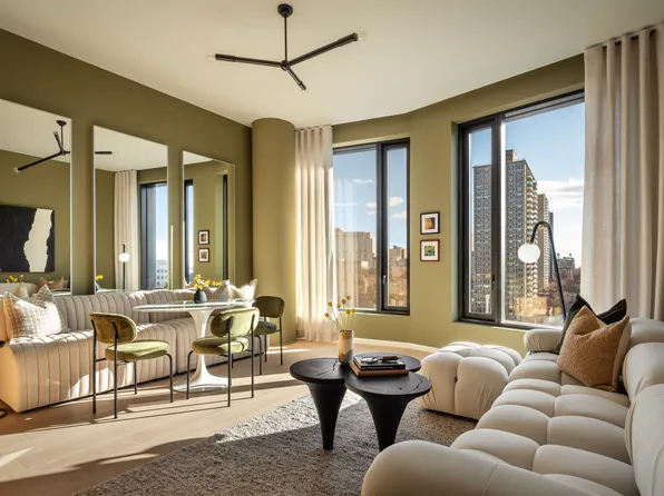 30 Front Street image 1 of 26