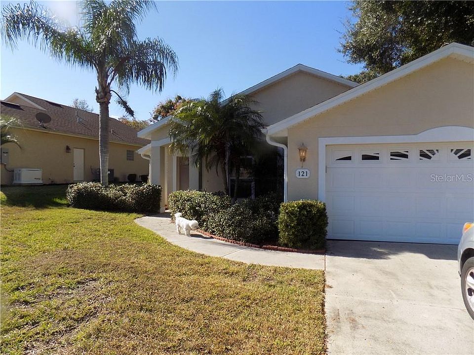 1st image of 121 Twin Lakes Cir