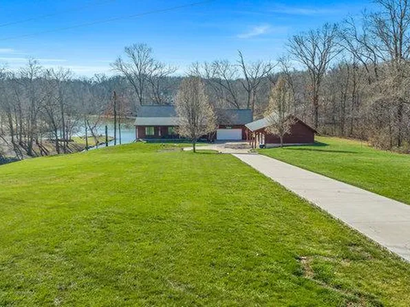 10 Madre Ct, Foristell, MO 63348