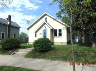 211 4th Ave S, Onalaska, WI 54650