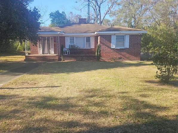 857 N Eastland Ave, Kingstree, SC 29556