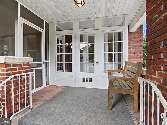 3rd image of 175 Springdale Rd