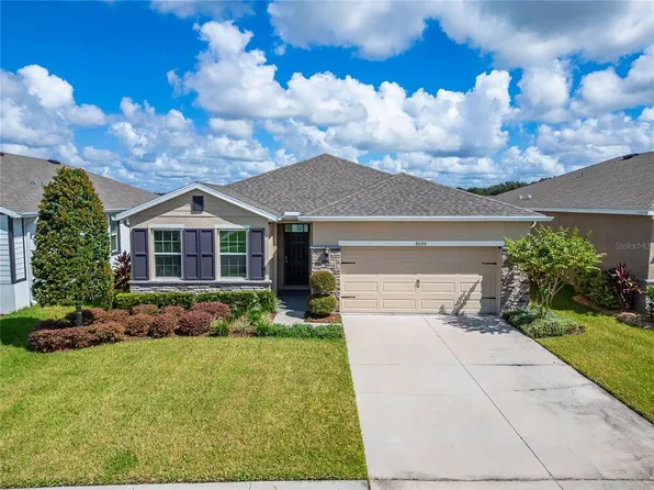 8095 Wheat Stone Dr, Zephyrhills, FL 33540