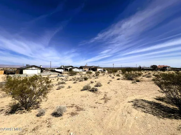 10582 N Garibaldi Dr, California City, CA 93505