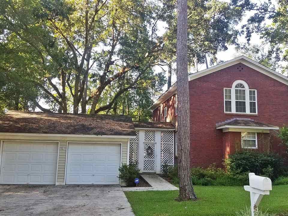 1st image of 2207 Glenwood Ln