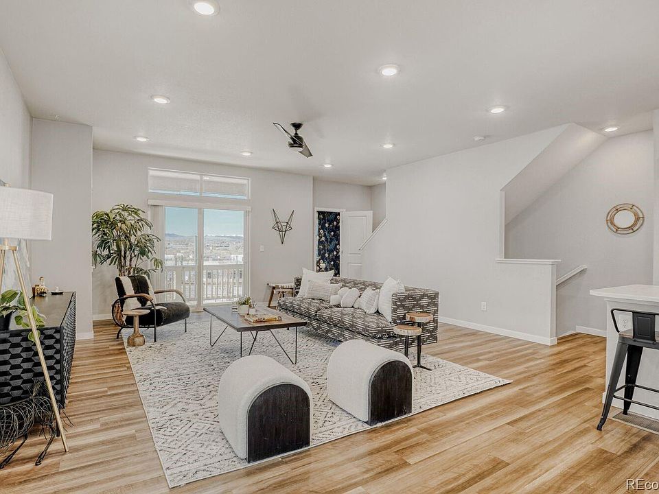 1st image of 2826 S Fox Court