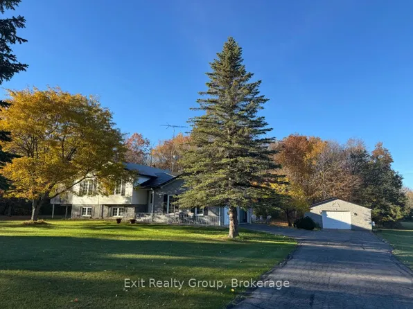 2585 County Road 2, Prince Edward County, ON K0K 1A0