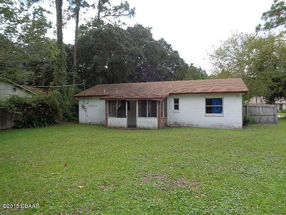 2nd image of 3325 Silver Palm Dr