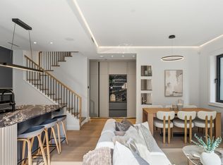 1183 W 33rd Ave #1, Vancouver, BC V6M1A1