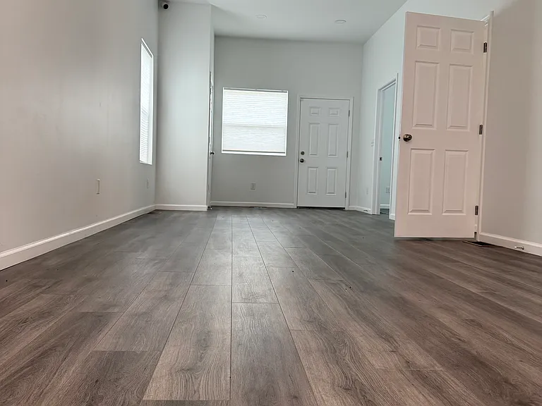 546 Stambaugh Ave — Photo 8