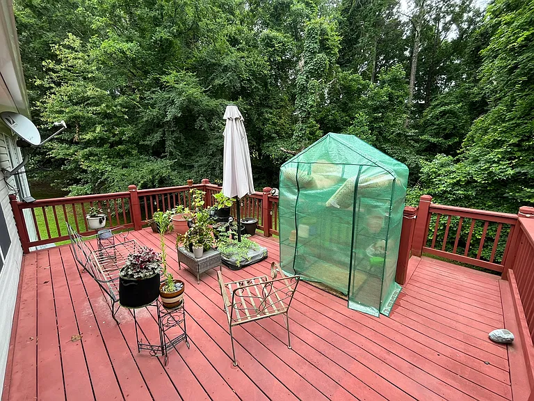 103 Rosalie Way — Photo 8