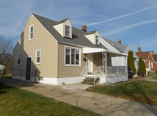 6755 Greenview Ave, Detroit, MI 48228