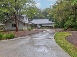 31 Willow Oak Rd W, Hilton Head Island, SC 29928