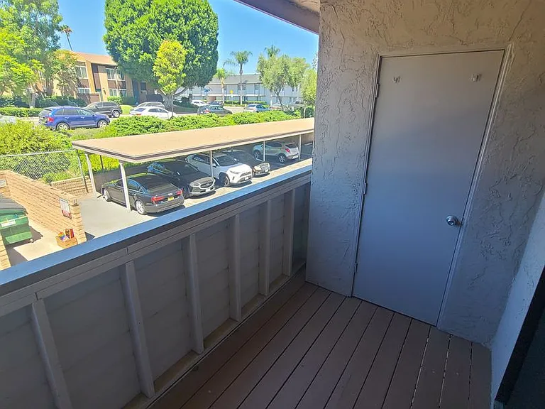 9169 Village Glen Dr #258 — Photo 6