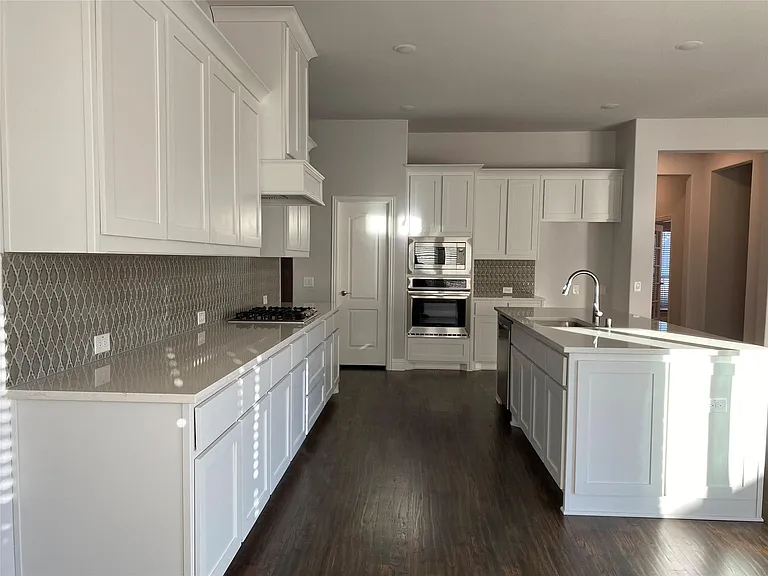 616 New Marion Rd — Photo 5