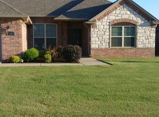 1250 Coventry Ln, Centerton, AR 72719