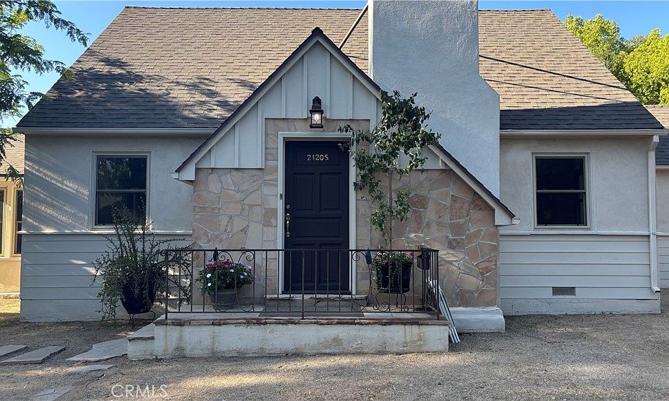1st image of 21205 Lopez St