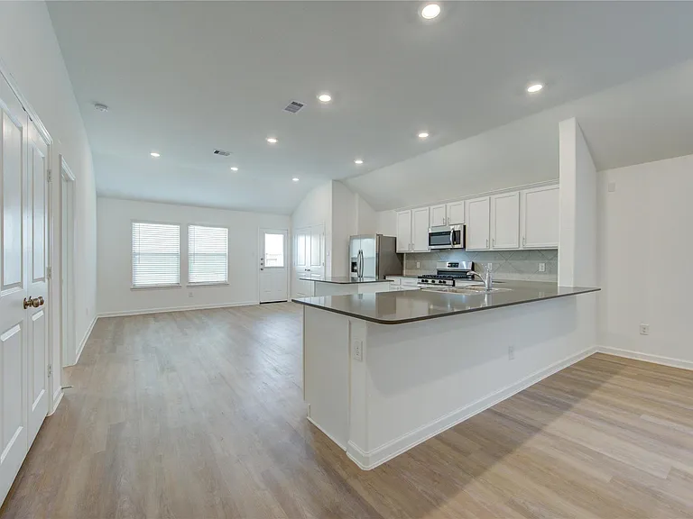 5607 Rock Head Ranch Trl — Photo 18