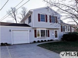 5 Mackenn Pl, Middletown, NJ 07748