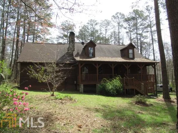 118 Laura Cir, Bowdon, GA 30108