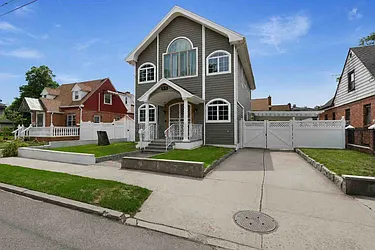 10-11 Bay 24th Street