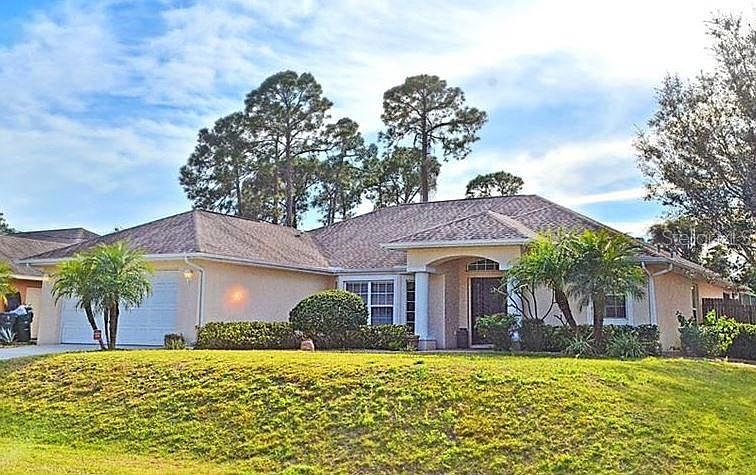 1st image of 2852 Orchard Cir