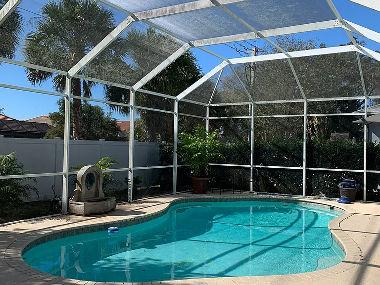 676 Shadow Bay Way — Photo 2
