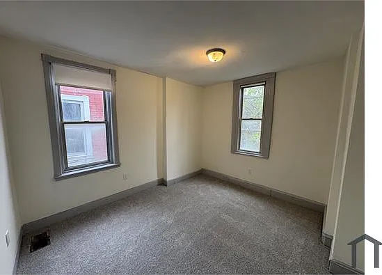 2728 N Newkirk St — Photo 13