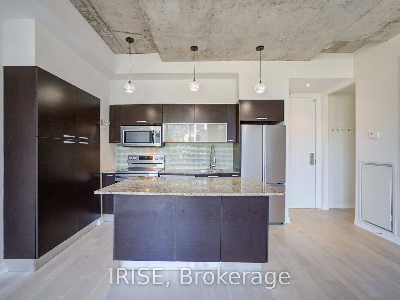 10 Morrison St — Photo 4