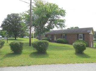 490 Ashe Ave, New Johnsonville, TN 37134