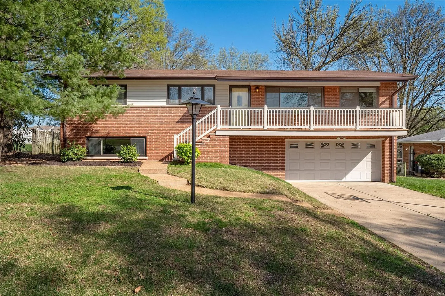 9537 Craigwood Ter photo 1