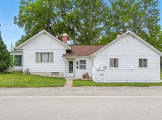 906 William St, Huntington, IN 46750