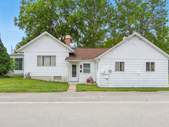 906 William St, Huntington, IN 46750