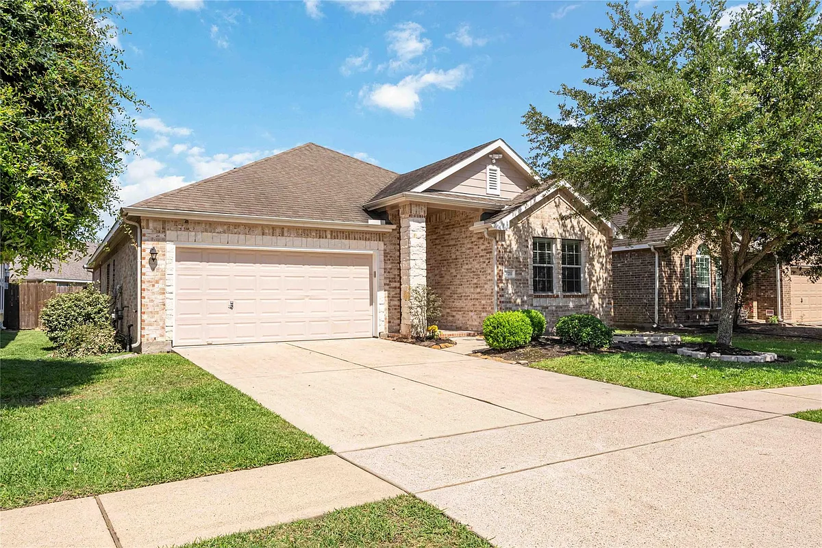 Building Photo - 21211 Mandarin Glen Cir