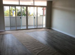 11623 Gorham Ave #102, Los Angeles, CA 90049
