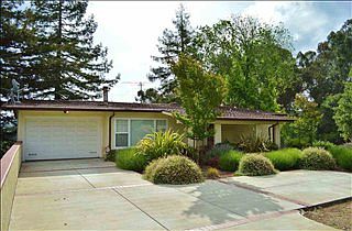1st image of 26700 Fairview Ave
