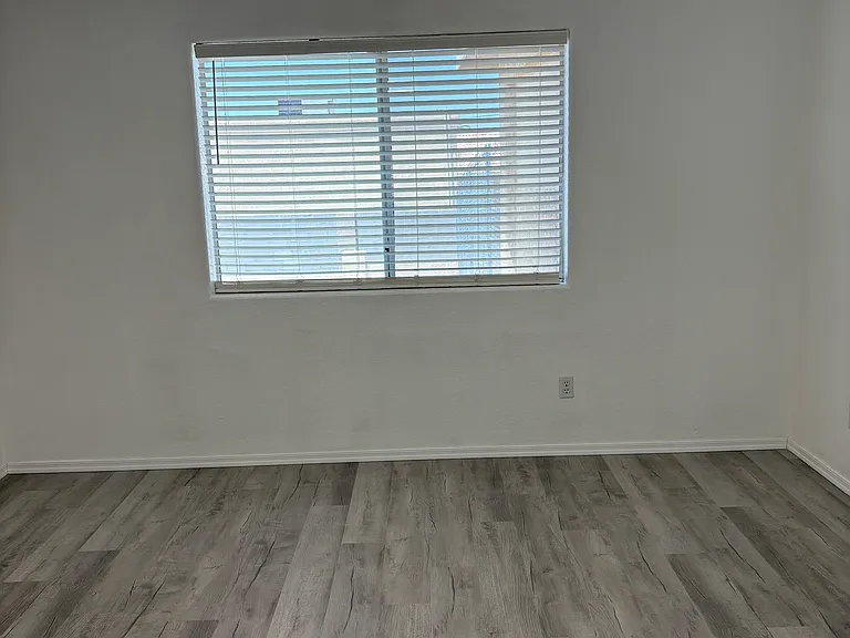 3575 Red Cloud Dr — Photo 9