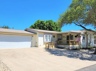 106 Purple Sage Dr, Kerrville, TX 78028