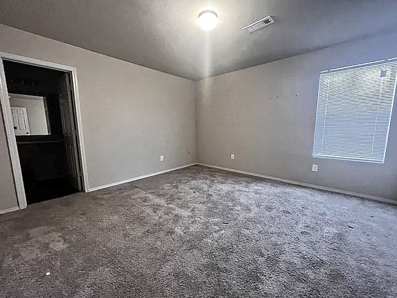 5th image of 4017 Willow Pointe Dr