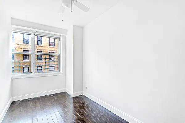 Sold by Compass | media 9