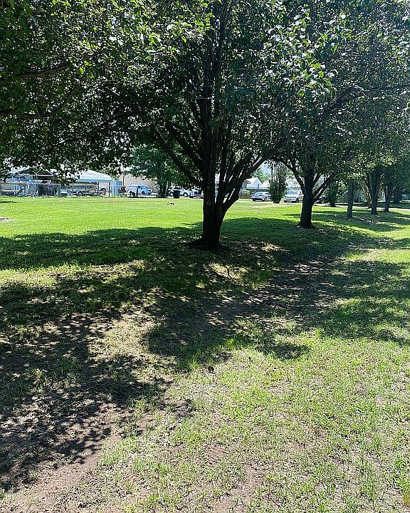 2nd image of 903 1st Ave