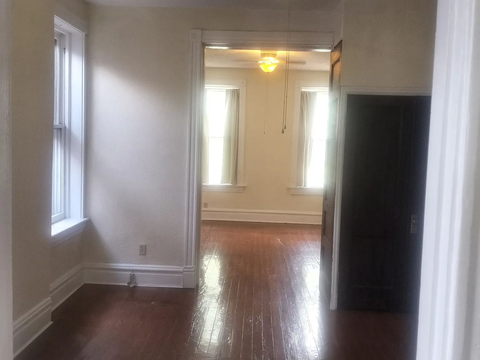 5433 Arsenal St — Photo 1