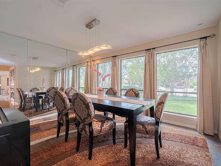 12231 Carriage Hill Dr — Photo 7