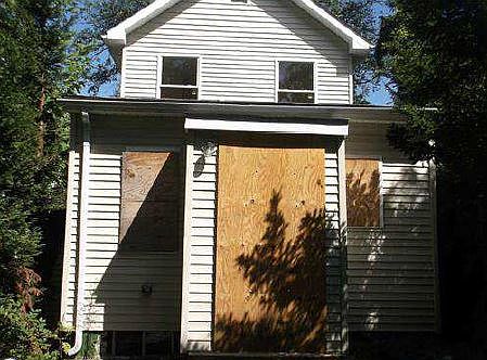 2nd image of 91 Rosehill Pl