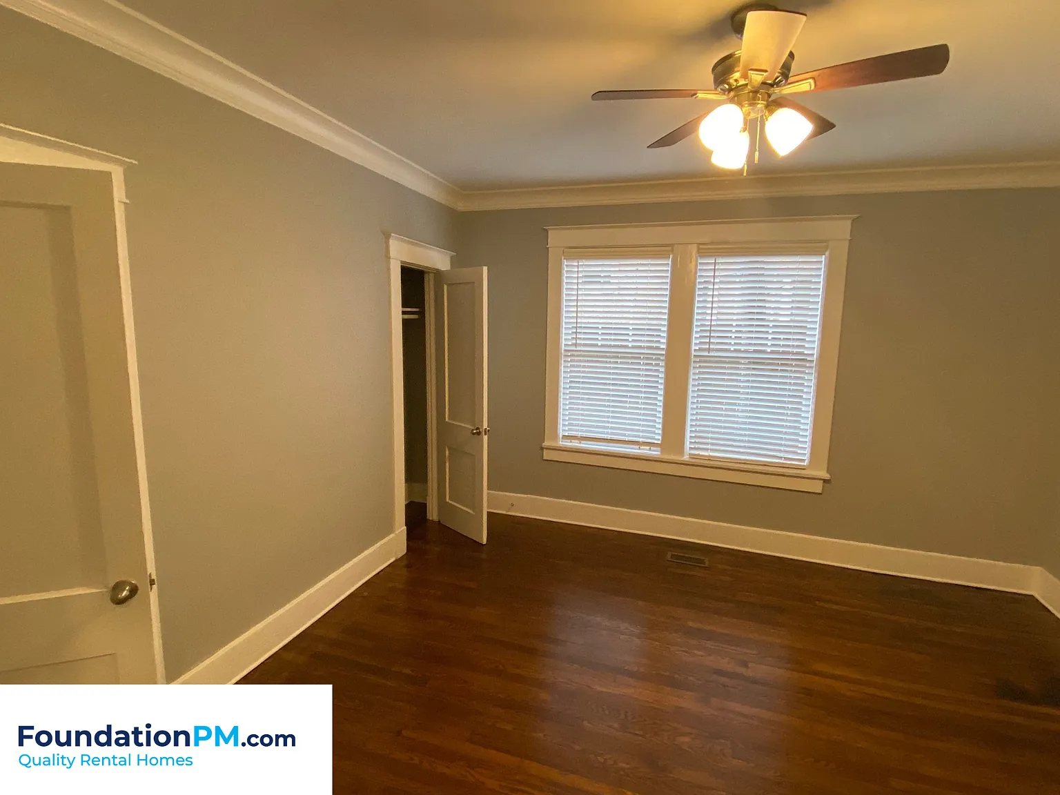 1756/1758 Lawrence Avenue - 1 — Photo 3