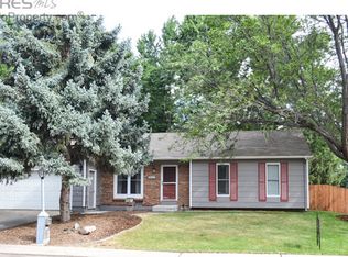 2200 Sunrise Dr, Longmont, CO 80501