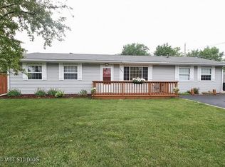 9224 Magnolia Ave, Mokena, IL 60448